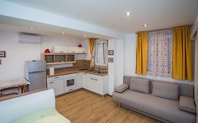 Andrije Buvine Apartments